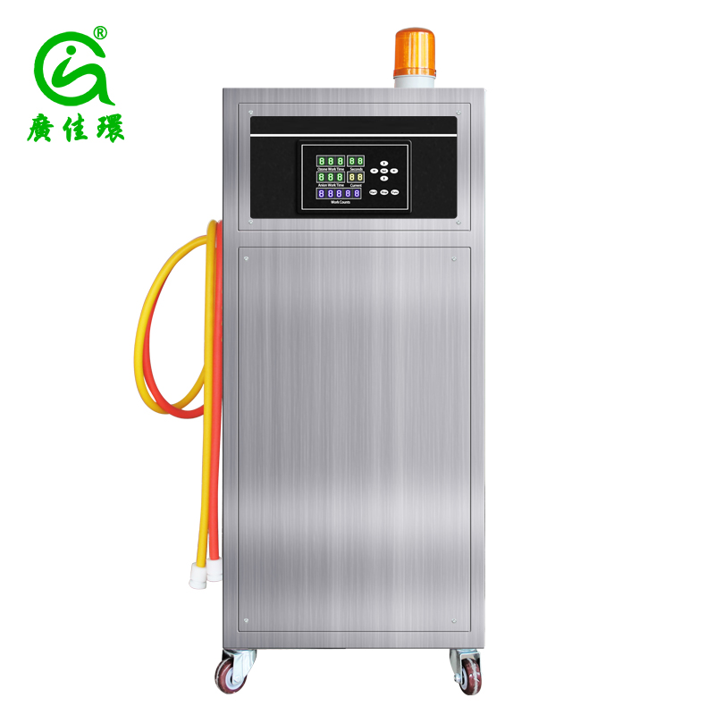 汽車(chē)消毒機(jī)是運(yùn)用臭氧和負(fù)離子的消毒方式，臭氧主要是對(duì)車(chē)內(nèi)消毒殺菌,負(fù)離子主要是凈化車(chē)內(nèi)空氣，祛除異味。功能:可殺滅和消除異味、煙味、汗味、臭味、纖維、浮游霉菌、病毒、
